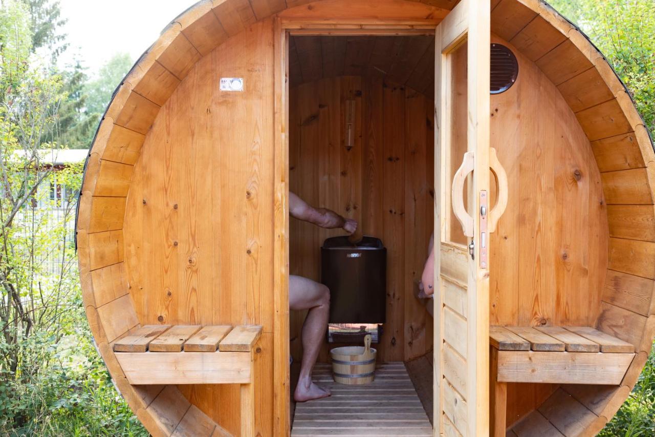 Gemütliches Tinyhouse Bungalow mit Kamin&Sauna am See Joachimsthal Exterior foto