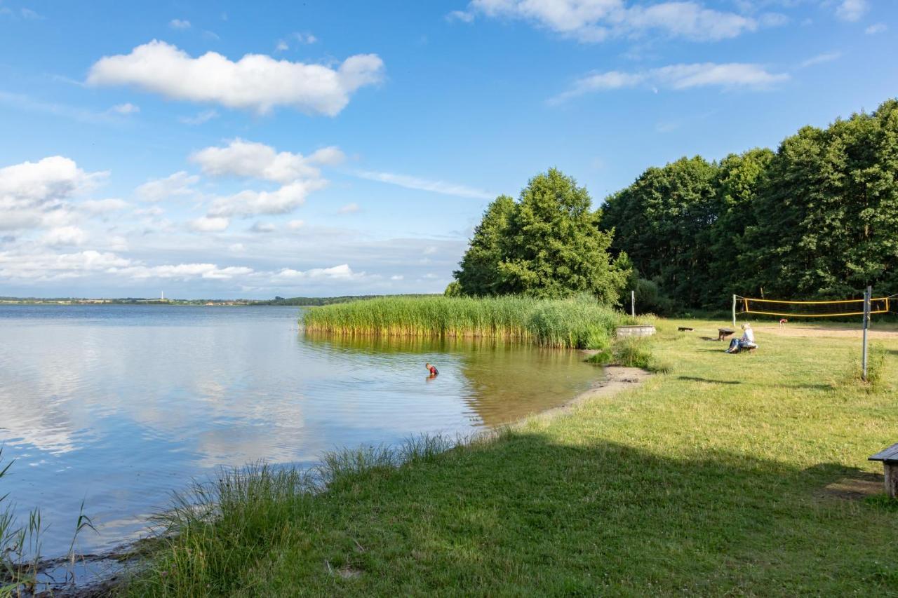 Gemütliches Tinyhouse Bungalow mit Kamin&Sauna am See Joachimsthal Exterior foto